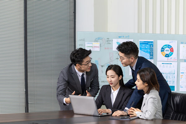 精益人才發(fā)展：培養(yǎng)專業(yè)人才，推動(dòng)企業(yè)持續(xù)發(fā)展