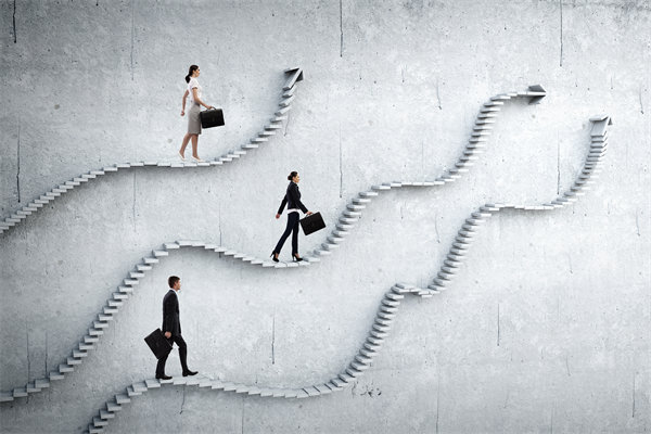 如何平衡員工個人績效與企業(yè)整體目標，實現(xiàn)雙贏？