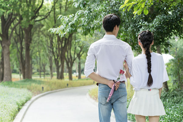 廣東一公司發(fā)錢鼓勵(lì)員工談戀愛，品牌營銷怎么看？