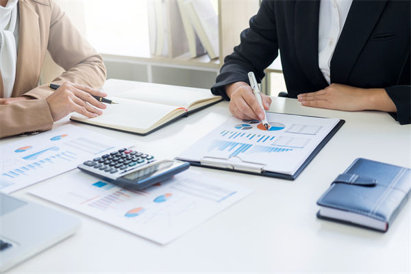 如何構(gòu)建以預(yù)算為核心的企業(yè)文化，促進(jìn)全員參與？