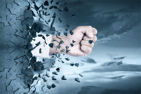 全球化競爭下，企業(yè)管理如何保持靈活與創(chuàng)新？